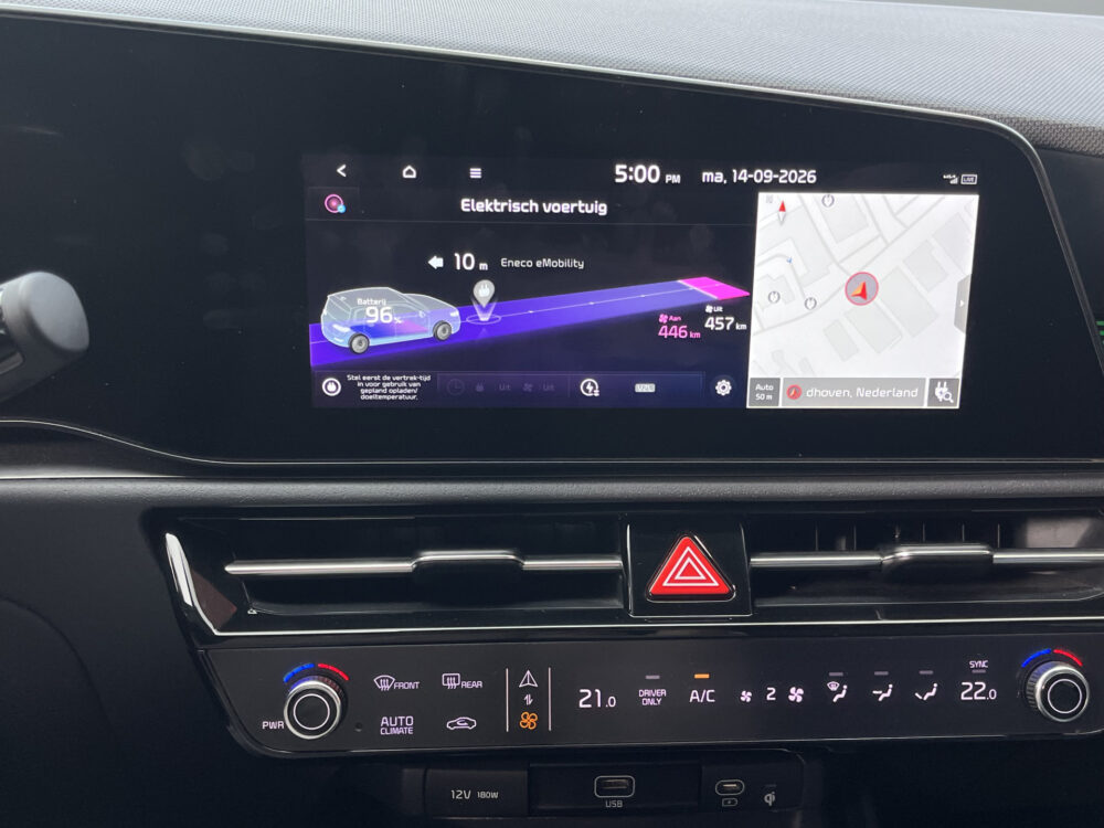 Kia e-Niro DynamicPlusLine 64 kWh // NAVI // CAMERA // ELEK. ACHTERKLEP // APPLE CARPLAY - ANDROID AUTO // ADAPTIVE CRUISE // 19