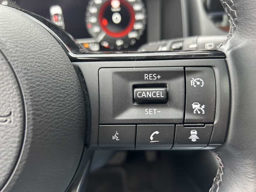 Nissan QASHQAI 1.5 e-Power 190 PK!! N-Connecta // FULL LED // 360 CAMERA // NAVI + CARPLAY // PANO-DAK // PDC V+A // ADAPTIVE CRUISE // KEYLESS 10