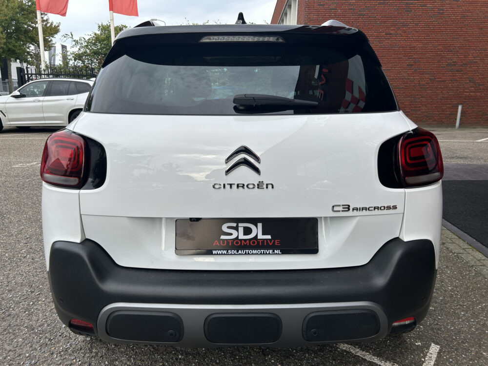 Citroën C3 Aircross 1.2 PureTech Shine // LED // KEYLESS // NAVI + CARPLAY // CAMERA // PDC // CLIMA 5