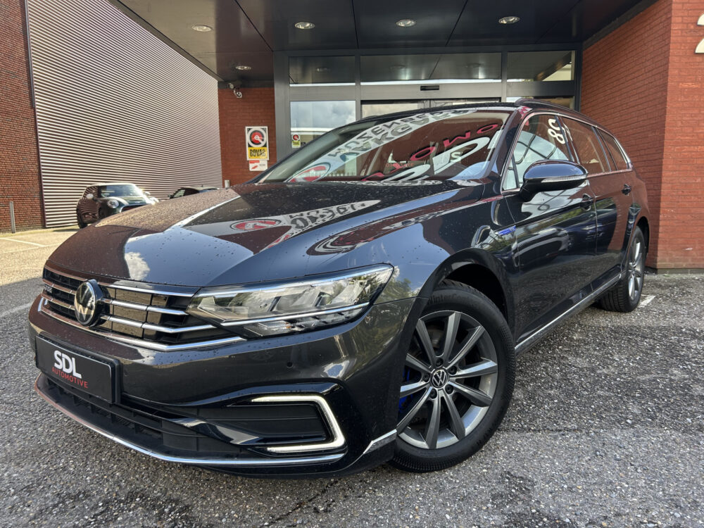 Volkswagen Passat Variant 1.4 TSI PHEV GTE Business 94,8 SOH!! // // LED // ADAP. CRUISE // NAVI + CARPLAY // CAMERA // PDC V+A // ERGO COMFORT ST 1