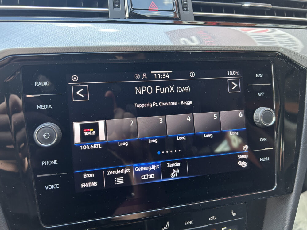 Volkswagen Passat Variant 1.4 TSI PHEV GTE Business 94,8 SOH!! // // LED // ADAP. CRUISE // NAVI + CARPLAY // CAMERA // PDC V+A // ERGO COMFORT ST 17