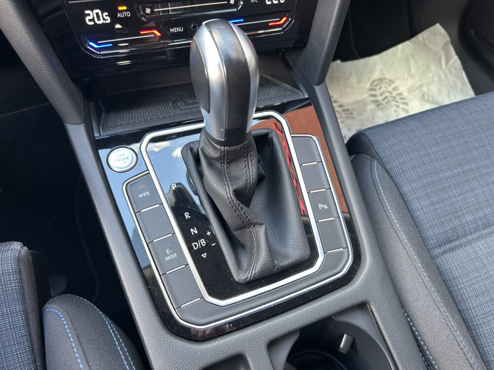 Volkswagen Passat Variant 1.4 TSI PHEV GTE Business 94,8 SOH!! // // LED // ADAP. CRUISE // NAVI + CARPLAY // CAMERA // PDC V+A // ERGO COMFORT ST 20