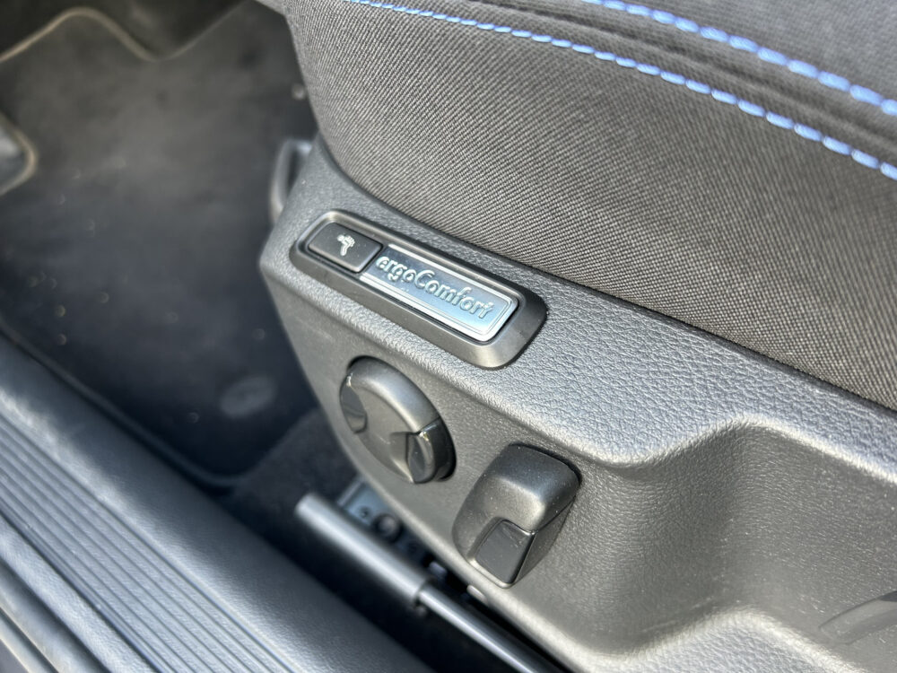 Volkswagen Passat Variant 1.4 TSI PHEV GTE Business 94,8 SOH!! // // LED // ADAP. CRUISE // NAVI + CARPLAY // CAMERA // PDC V+A // ERGO COMFORT ST 22