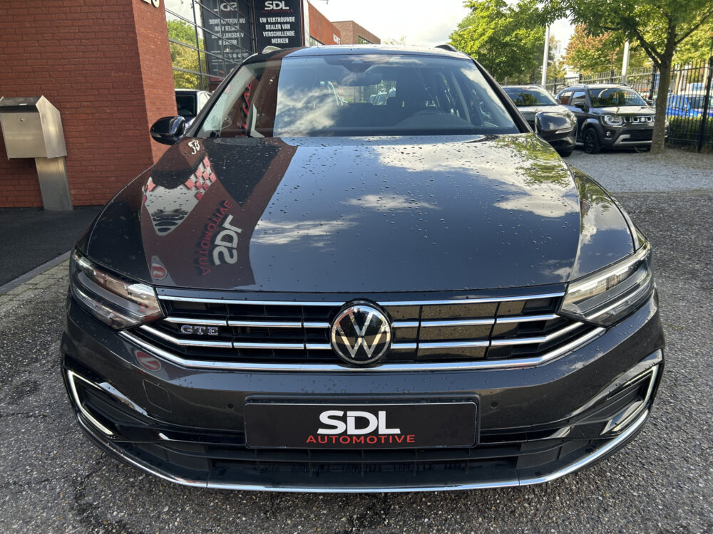 Volkswagen Passat Variant 1.4 TSI PHEV GTE Business 94,8 SOH!! // // LED // ADAP. CRUISE // NAVI + CARPLAY // CAMERA // PDC V+A // ERGO COMFORT ST 4