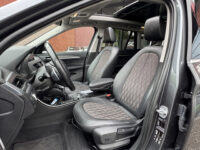 BMW X1 xDrive20i Executive // PANO / SCHUIF- KANTELDAK // NAVI // PDC V+A // CRUISE // TREKHAAK // ELEK. ACHTERKLEP // 44
