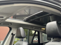 BMW X1 xDrive20i Executive // PANO / SCHUIF- KANTELDAK // NAVI // PDC V+A // CRUISE // TREKHAAK // ELEK. ACHTERKLEP // 45