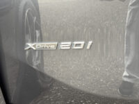 BMW X1 xDrive20i Executive // PANO / SCHUIF- KANTELDAK // NAVI // PDC V+A // CRUISE // TREKHAAK // ELEK. ACHTERKLEP // 64