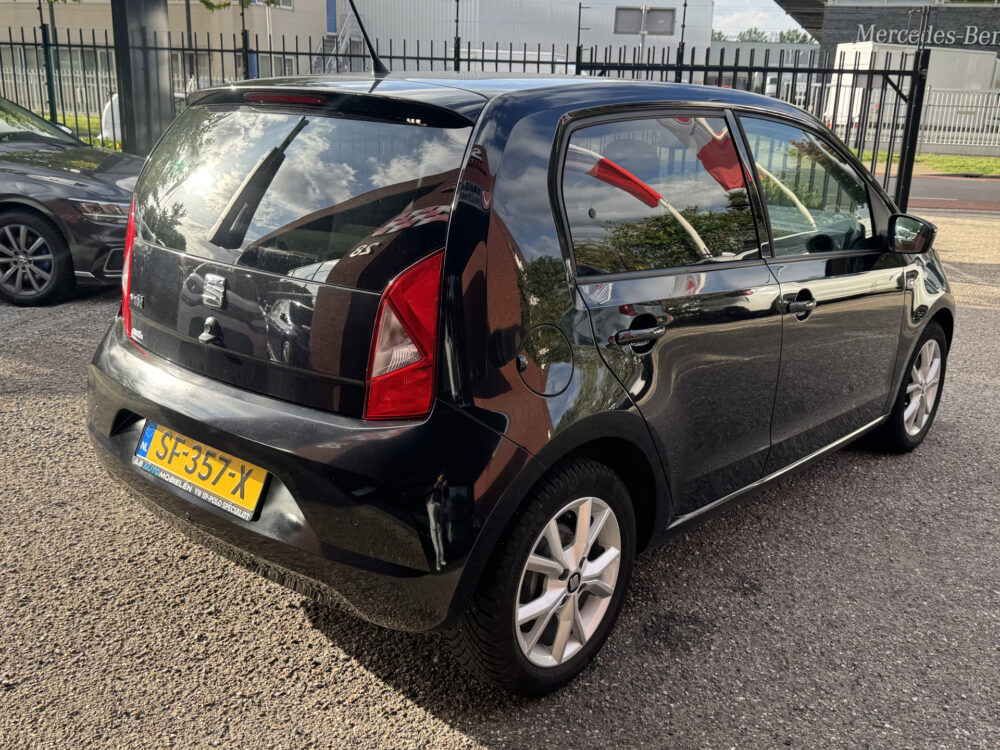 SEAT Mii 1.0 Sport Intense // AIRCO // PARKEER SENSOREN // 5-DEURS // CRUISE // BLUETOOTH // 5
