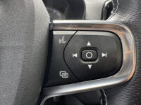 Volvo XC40 1.5 T5 Recharge R-Design // PANO SCHUIF-DAK // TREKHAAK // MEMORY SEATS // HARMAN KARDON AUDIO // CAMERA // ADAPTIVE CRUISE // 58