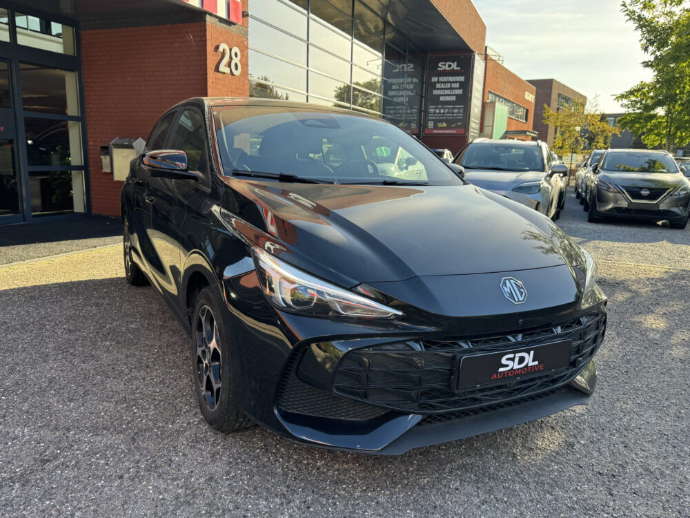 MG MG3 Hybrid+ 1.5 Hybrid+ Luxury // NAVI // CAMERA // ADAPTIVE CRUISE // CLIMA // APPLE CARPLAY-ANDROID AUTO // 2