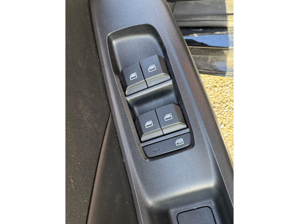 MG MG3 Hybrid+ 1.5 Hybrid+ Luxury // NAVI // CAMERA // ADAPTIVE CRUISE // CLIMA // APPLE CARPLAY-ANDROID AUTO // 23