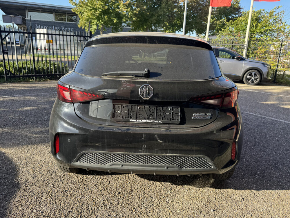 MG MG3 Hybrid+ 1.5 Hybrid+ Luxury // NAVI // CAMERA // ADAPTIVE CRUISE // CLIMA // APPLE CARPLAY-ANDROID AUTO // 5