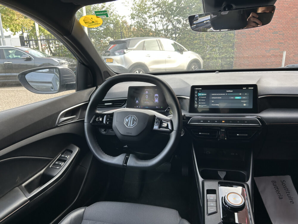MG MG3 Hybrid+ 1.5 Hybrid+ Luxury // FULL LED // NAVI + CARPLAY // 360 CAMERA // KEYLESS // STOEL + STUURWIELVERWARMING // HALF-LEDER 7