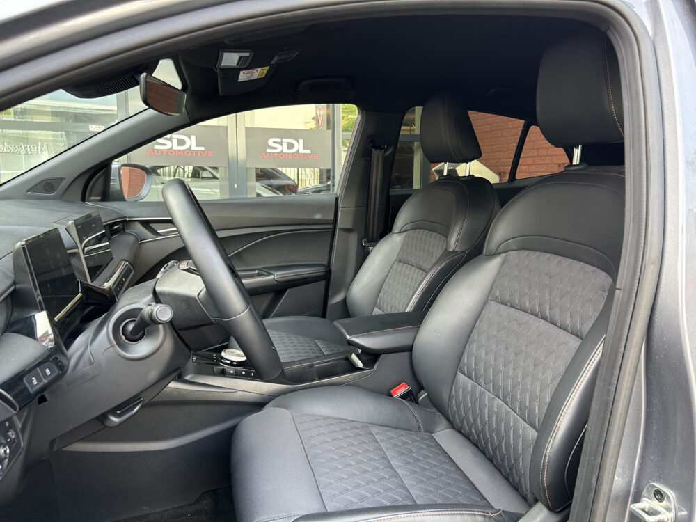 MG MG3 Hybrid+ 1.5 Hybrid+ Luxury // FULL LED // NAVI + CARPLAY // 360 CAMERA // KEYLESS // STOEL + STUURWIELVERWARMING // HALF-LEDER 8