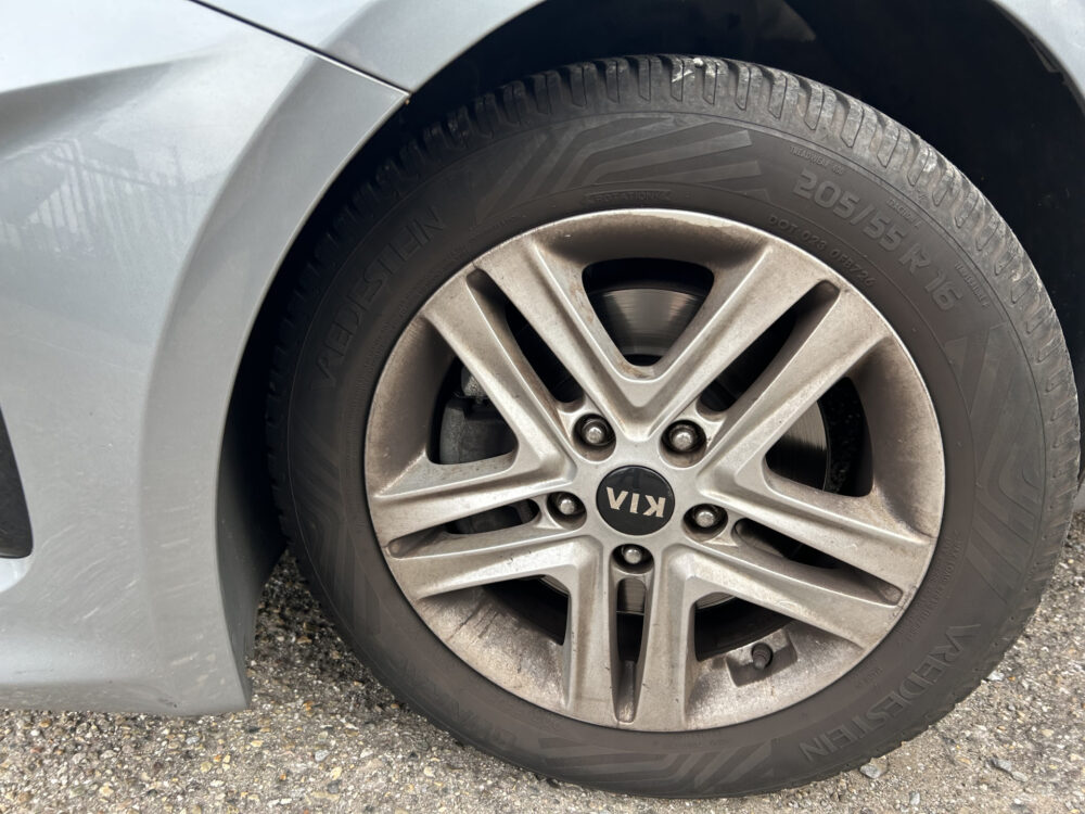 Kia Ceed Sportswagon 1.0 T-GDi DynamicLine // NAVI + CARPLAY // CLIMA // CAMERA // PDC // CRUISE 27