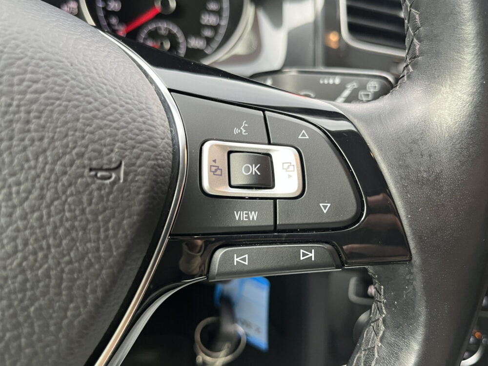 Volkswagen Golf 1.0 TSI Comfortline Business // LED // NAVI + CARPLAY // ADAPTIVE CRUISE // CLIMA // PDC // TREKHAAK!! 15
