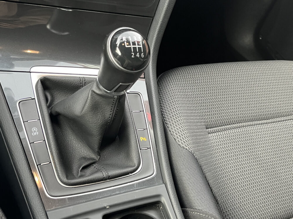Volkswagen Golf 1.0 TSI Comfortline Business // LED // NAVI + CARPLAY // ADAPTIVE CRUISE // CLIMA // PDC // TREKHAAK!! 23