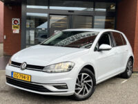 Volkswagen Golf 1.0 TSI Comfortline Business // LED // NAVI + CARPLAY // ADAPTIVE CRUISE // CLIMA // PDC // TREKHAAK!! 31
