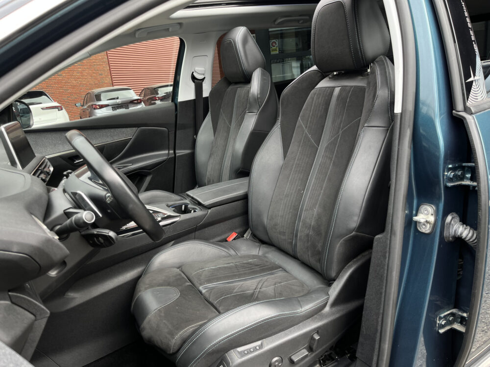 Peugeot 5008 1.2 130 PK GT-Line Crossway 7P. // ADAPT. CRUISE // SCHUIF-KANTELDAK // LEDER-ALCANTARA // ELEK. STOEL+GEHEUGEN // FOCAL AUDIO / 19
