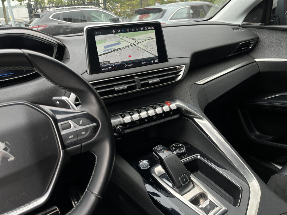 Peugeot 5008 1.2 130 PK GT-Line Crossway 7P. // ADAPT. CRUISE // SCHUIF-KANTELDAK // LEDER-ALCANTARA // ELEK. STOEL+GEHEUGEN // FOCAL AUDIO / 39