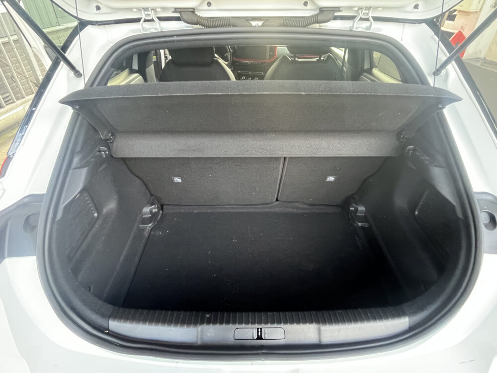 Opel Mokka 1.2 Turbo GS Line 131PK! // DODEHOEK // NAVI // CAMERA // ADAPTIVE CRUISE // CLIMA // APPLE CARPLAY - ANDROID AUTO // 31