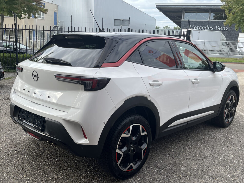 Opel Mokka 1.2 Turbo GS Line 131PK! // DODEHOEK // NAVI // CAMERA // ADAPTIVE CRUISE // CLIMA // APPLE CARPLAY - ANDROID AUTO // 4