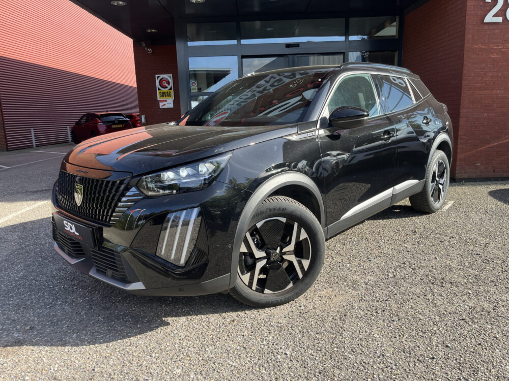 Peugeot 2008 1.2 Hybrid 145 GT // ADAPT. CRUISE // DODEHOEK // 360 CAMERA+SENSOREN // KEYLESS // SFEERVERLICHTING // 1