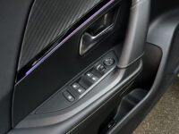 Peugeot 2008 1.2 Hybrid 145 GT // ADAPT. CRUISE // DODEHOEK // 360 CAMERA+SENSOREN // KEYLESS // SFEERVERLICHTING // 54
