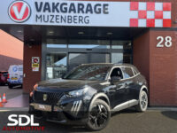 Peugeot 2008 1.2 Hybrid 145 Allure // CRUISE // APPLE CARPLAY-ANDROID AUTO // STOELVERWARMING // CLIMA // 32