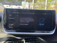 Peugeot 2008 1.2 Hybrid 145 Allure // CRUISE // APPLE CARPLAY-ANDROID AUTO // STOELVERWARMING // CLIMA // 48