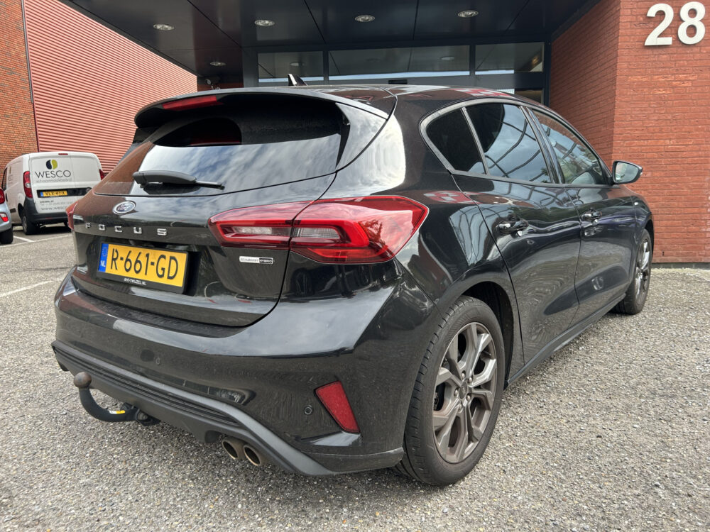 Ford Focus 1.0 EcoBoost 155PK!! Hybrid ST Line X // LED // NAVI + CARPLAY // B&O AUDIO // PDC V+A // CAMERA // KEYLESS // TREKHAAK!! 2