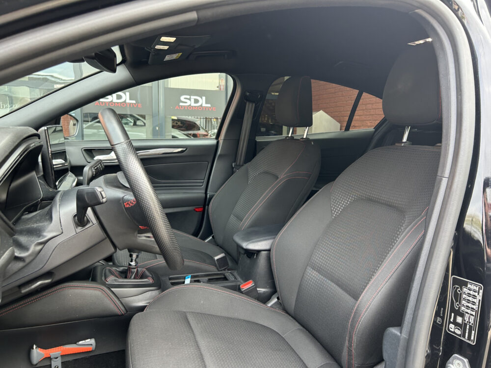 Ford Focus 1.0 EcoBoost 155PK!! Hybrid ST Line X // LED // NAVI + CARPLAY // B&O AUDIO // PDC V+A // CAMERA // KEYLESS // TREKHAAK!! 8
