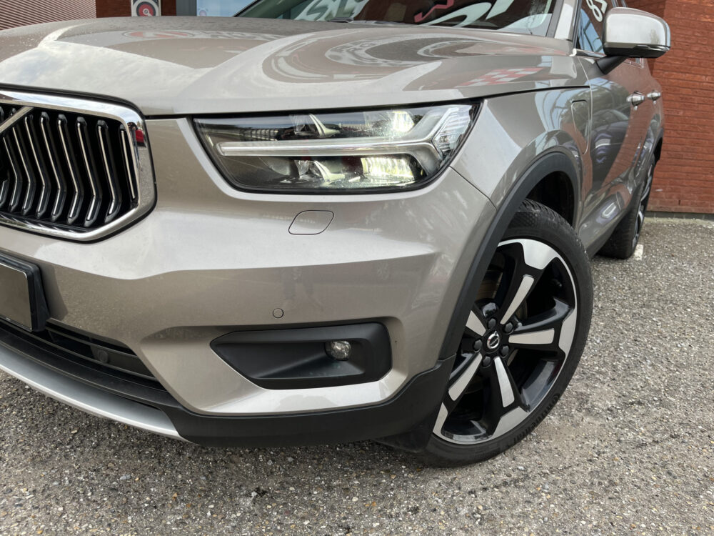 Volvo XC40 1.5 T5 Recharge Inscription // SCHUIF-KANTELDAK // LEDER // HARMAN&KARDON // DODEHOEK // ADAPT. CRUISE // 360 CAMERA+SENSOREN // 11
