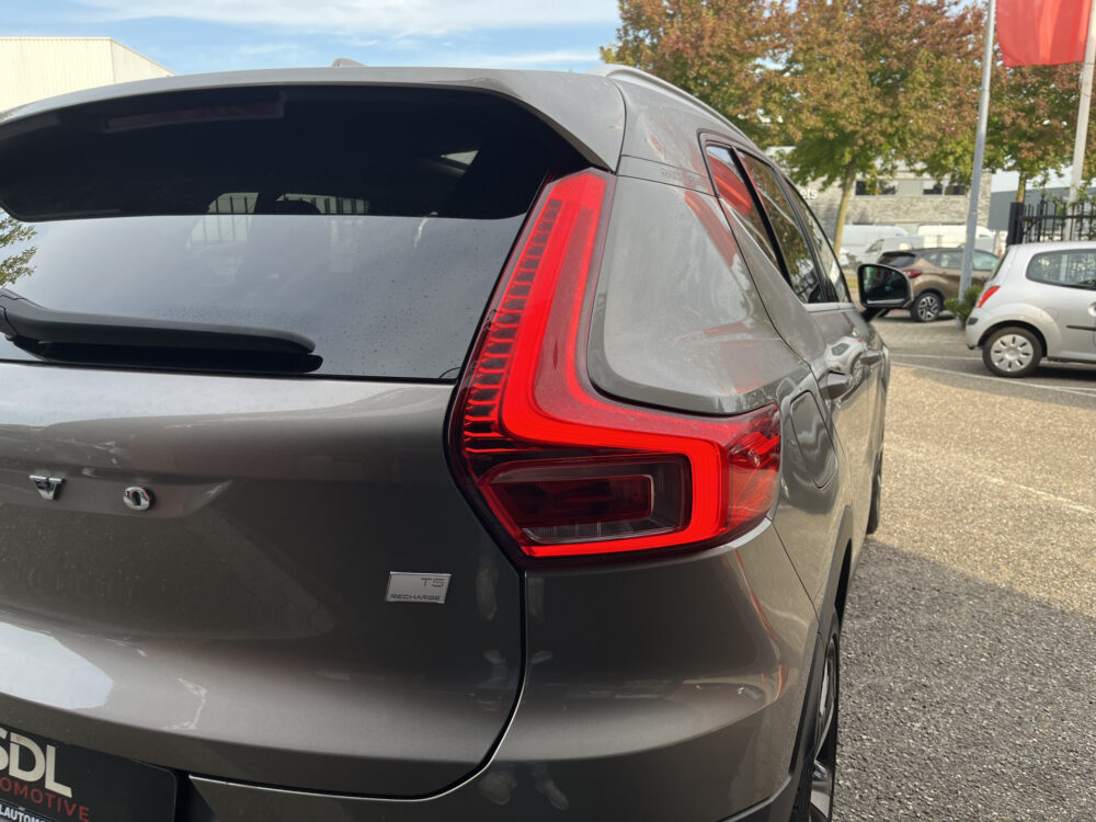 Volvo XC40 1.5 T5 Recharge Inscription // SCHUIF-KANTELDAK // LEDER // HARMAN&KARDON // DODEHOEK // ADAPT. CRUISE // 360 CAMERA+SENSOREN // 14