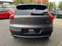 Volvo XC40 1.5 T5 Recharge Inscription // SCHUIF-KANTELDAK // LEDER // HARMAN&KARDON // DODEHOEK // ADAPT. CRUISE // 360 CAMERA+SENSOREN // 45