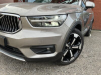 Volvo XC40 1.5 T5 Recharge Inscription // SCHUIF-KANTELDAK // LEDER // HARMAN&KARDON // DODEHOEK // ADAPT. CRUISE // 360 CAMERA+SENSOREN // 50