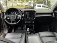 Volvo XC40 1.5 T5 Recharge Inscription // SCHUIF-KANTELDAK // LEDER // HARMAN&KARDON // DODEHOEK // ADAPT. CRUISE // 360 CAMERA+SENSOREN // 60