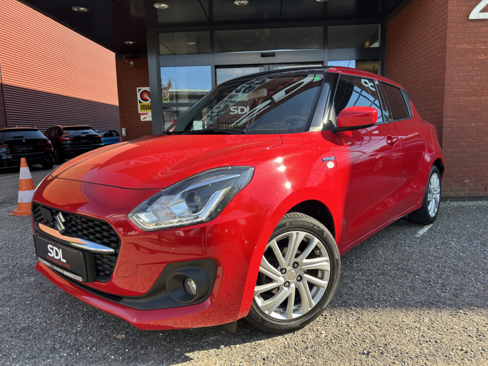 Suzuki Swift 1.2 Style Smart Hybrid // DODEHOEK // ADAPT. CRUISE // CAMERA+SENSOREN // STOELVERWARMING // APPLE CARPLAY / ANDROID AUTO 1