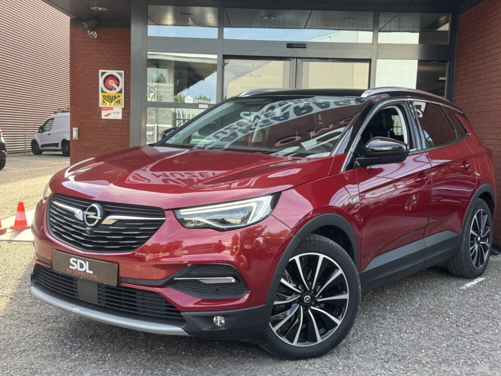 Opel Grandland X 1.6 Turbo Hybrid Ultimate // TREKHAAK // NAVI // CRUISE // CLIMA // CAMERA // MEMORY SEATS // DAB RADIO // 1