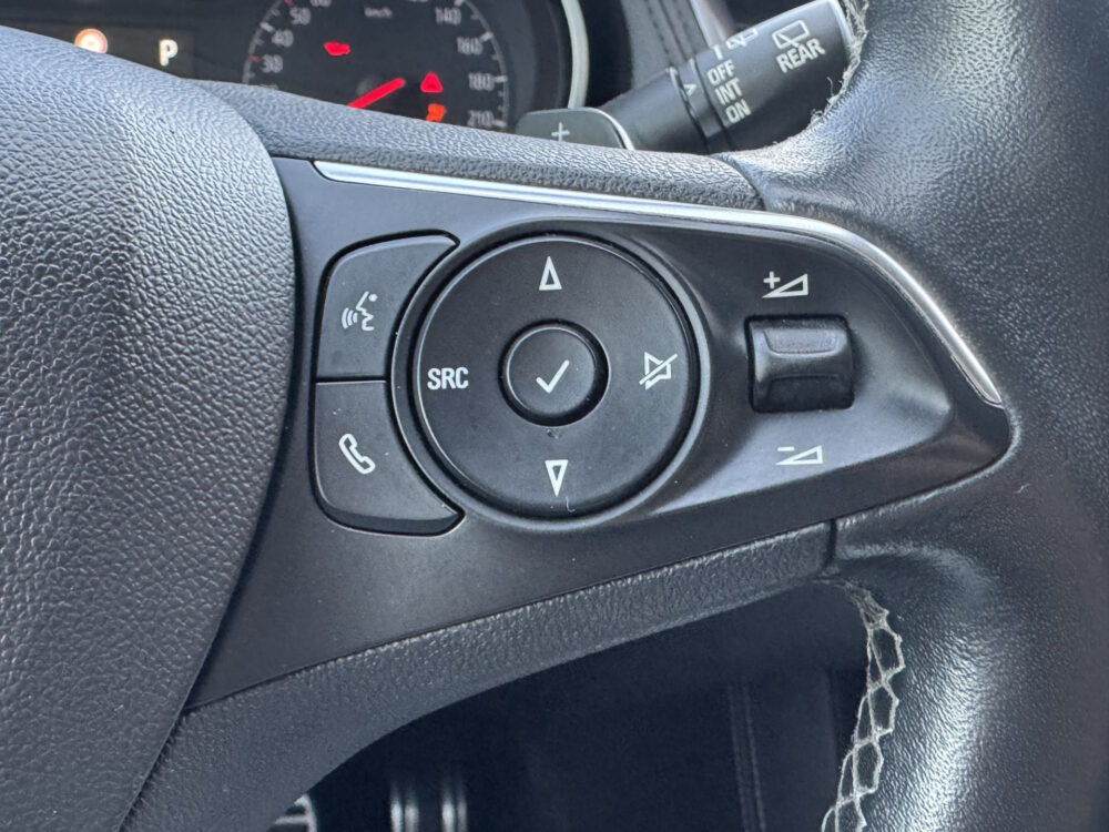 Opel Grandland X 1.6 Turbo Hybrid Ultimate // TREKHAAK // NAVI // CRUISE // CLIMA // CAMERA // MEMORY SEATS // DAB RADIO // 15