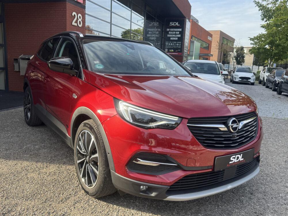 Opel Grandland X 1.6 Turbo Hybrid Ultimate // TREKHAAK // NAVI // CRUISE // CLIMA // CAMERA // MEMORY SEATS // DAB RADIO // 2