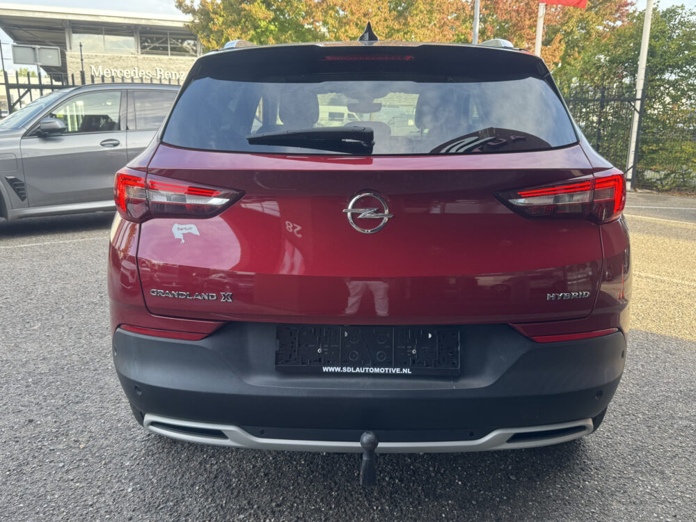 Opel Grandland X 1.6 Turbo Hybrid Ultimate // TREKHAAK // NAVI // CRUISE // CLIMA // CAMERA // MEMORY SEATS // DAB RADIO // 5