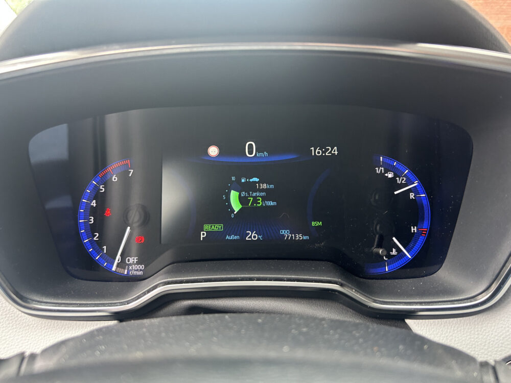 Toyota Corolla Touring Sports 1.8 Hybrid Executive // FULL LED // NAVI + CARPLAY // STOEL + STUURWIELVERWARMING // ADAPTIVE CRUISE // PDC V+A // KEYLESS // DO 32