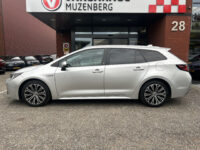 Toyota Corolla Touring Sports 1.8 Hybrid Executive // FULL LED // NAVI + CARPLAY // STOEL + STUURWIELVERWARMING // ADAPTIVE CRUISE // PDC V+A // KEYLESS // DO 36
