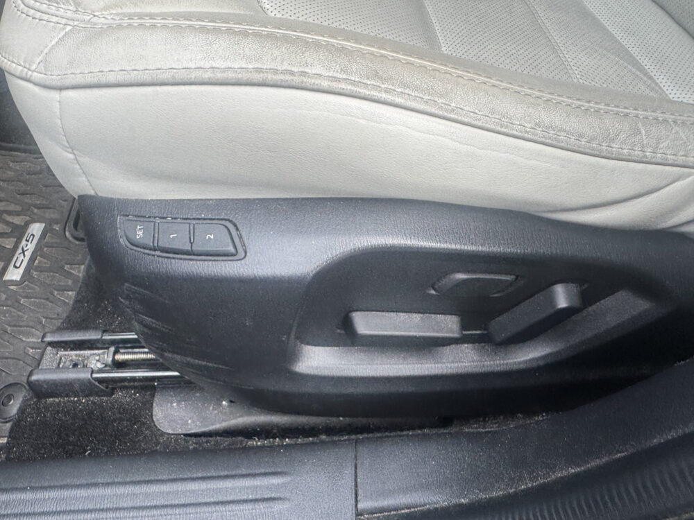 Mazda CX-5 2.5 SkyActiv-G 194 GT-M // NAVI // BOSE AUDIO // SCHUIF / KANTELDAK // LEDER // ADAPTIVE CRUISE // 360° CAMERA // 13