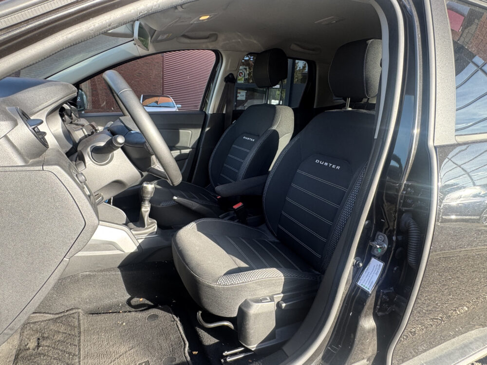 Dacia Duster 1.6 SCe Prestige // 360° CAMERA // NAVI // CLIMA // STOELVERWARMING // CRUISE // BLIND SPOT MONITOR // 10