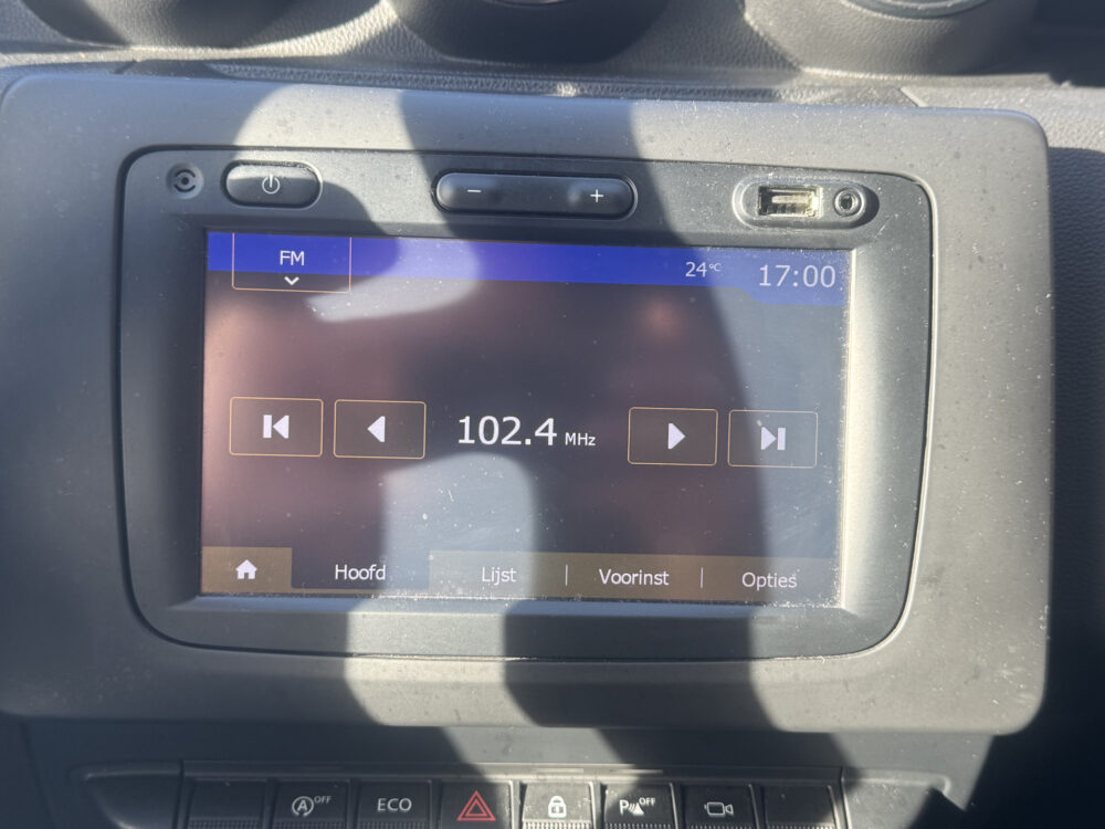 Dacia Duster 1.6 SCe Prestige // 360° CAMERA // NAVI // CLIMA // STOELVERWARMING // CRUISE // BLIND SPOT MONITOR // 19