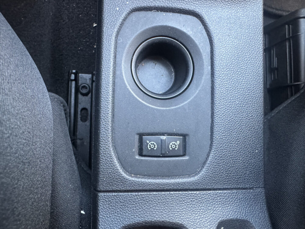 Dacia Duster 1.6 SCe Prestige // 360° CAMERA // NAVI // CLIMA // STOELVERWARMING // CRUISE // BLIND SPOT MONITOR // 27