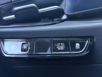 Kia Niro 1.6 GDi Hybrid DynamicLine // DEALER ONDERHOUDEN // ELEK. STOEL // KEYLESS // NAVI + CARPLAY // STOEL + STUURWIELVERWARMING // P 63