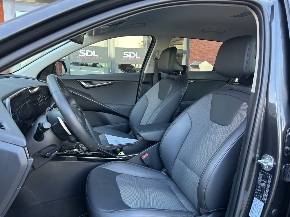 Kia Niro 1.6 GDi Hybrid DynamicLine // DEALER ONDERHOUDEN // ELEK. STOEL // KEYLESS // NAVI + CARPLAY // STOEL + STUURWIELVERWARMING // P 8